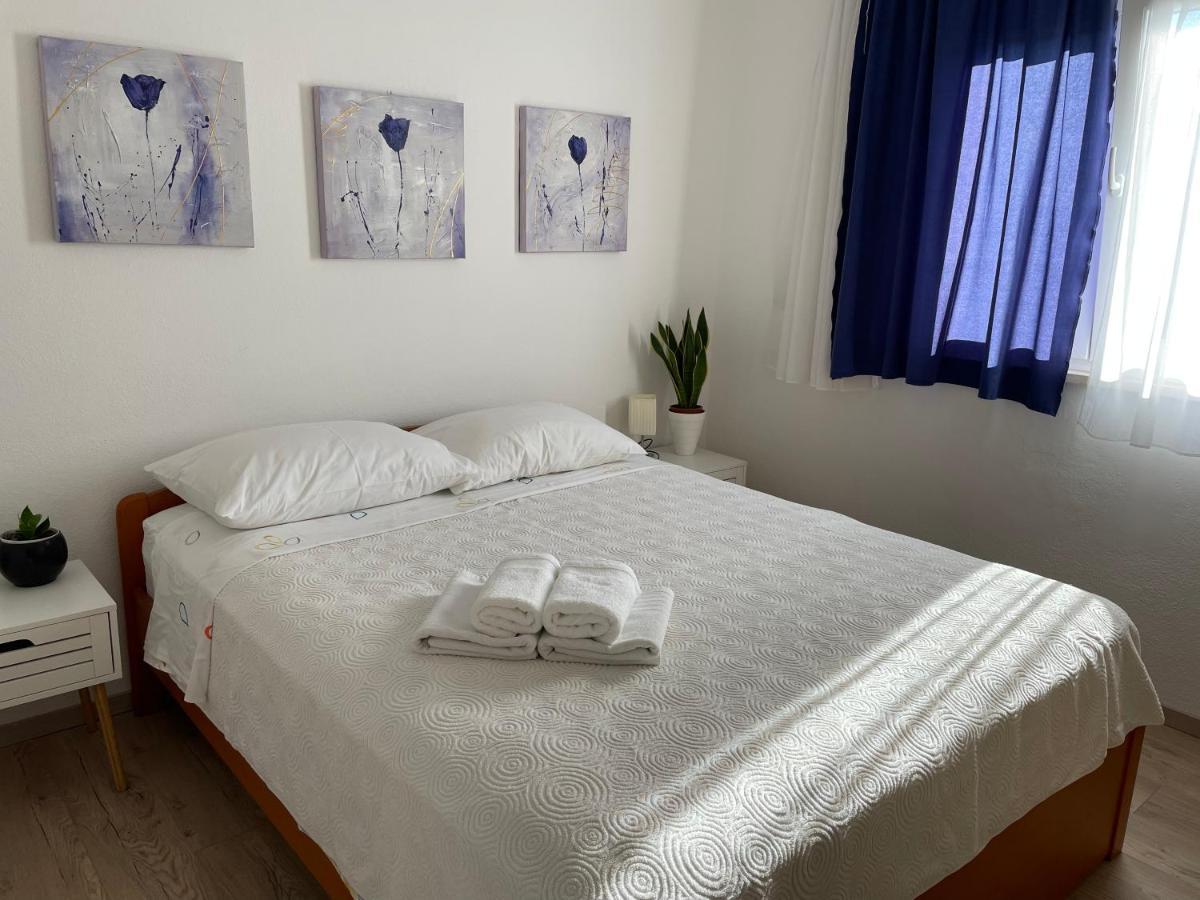 Apartments Angela Primošten Dış mekan fotoğraf