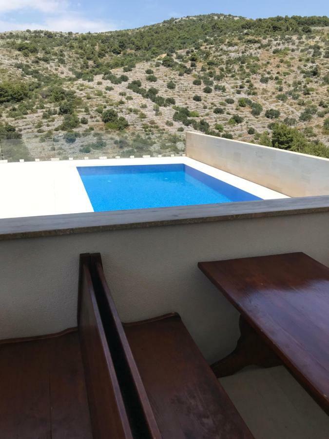 Apartments Angela Primošten Dış mekan fotoğraf